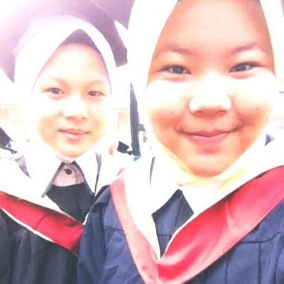 sorry for unfollow my followers. Follow my sec acc @nursyafiqah1902 mention