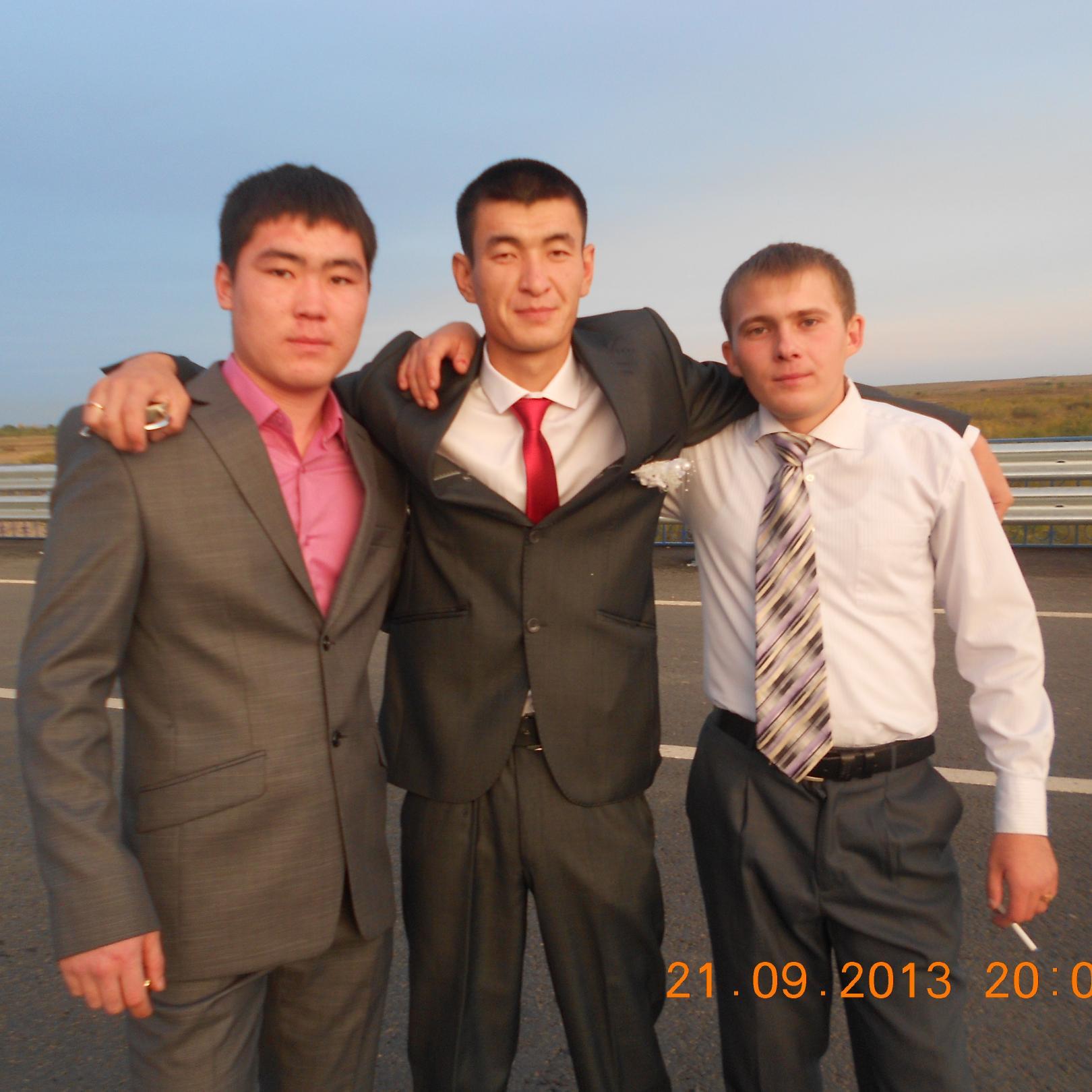 buttonman3's profile picture. 