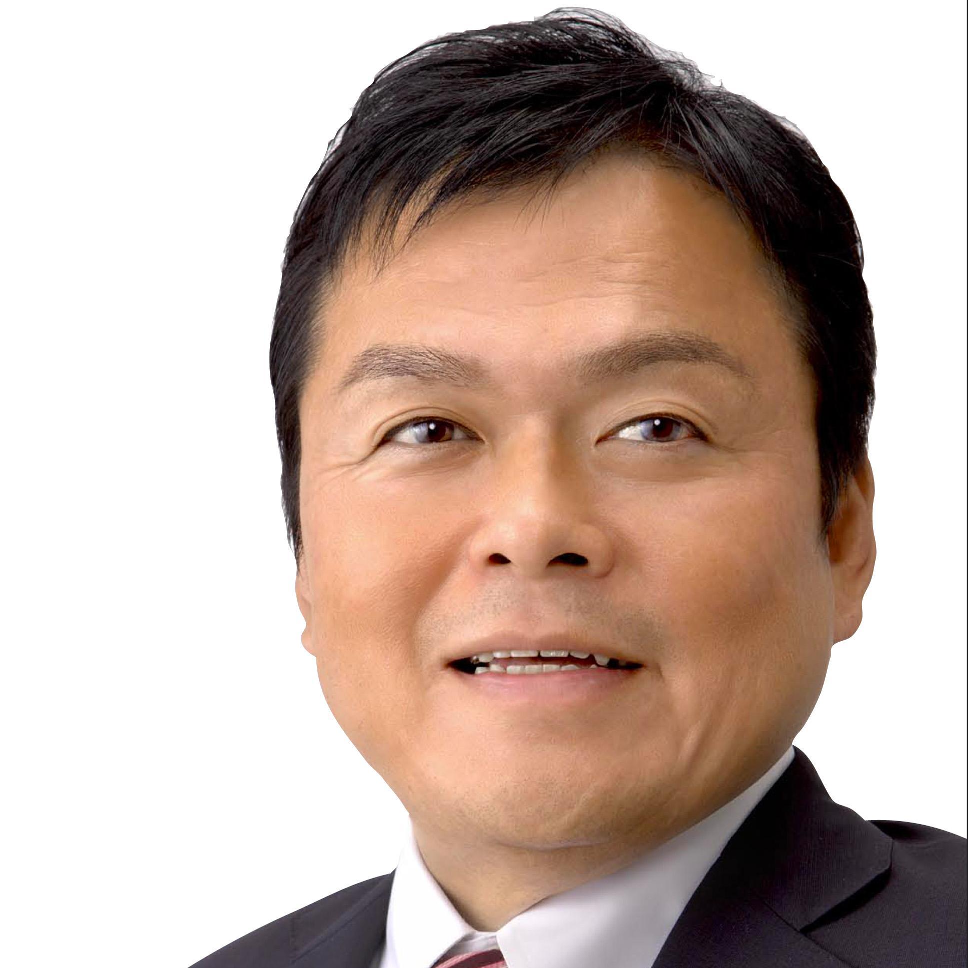 衆院兵庫2区から10期選出。国土交通大臣在任時、防災・減災が主流の社会、真の共生社会、観光立国で地方創生を推進。阪神淡路大震災に被災→「被災者生活再建支援法」創設。福島イノベーションコースト構想の創始者。実家は小さなパン屋。ラグビー元全日本高校選抜。三井物産勤務時、台湾師範大学に留学→北京駐在で天安門事件遭遇。