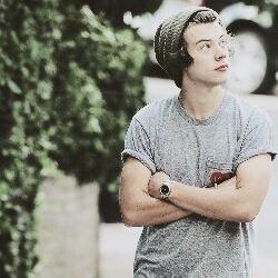 Vamos ajudar vocês a conseguirem o follow de todos da 1D! Liguem as notificações e boa sorte.