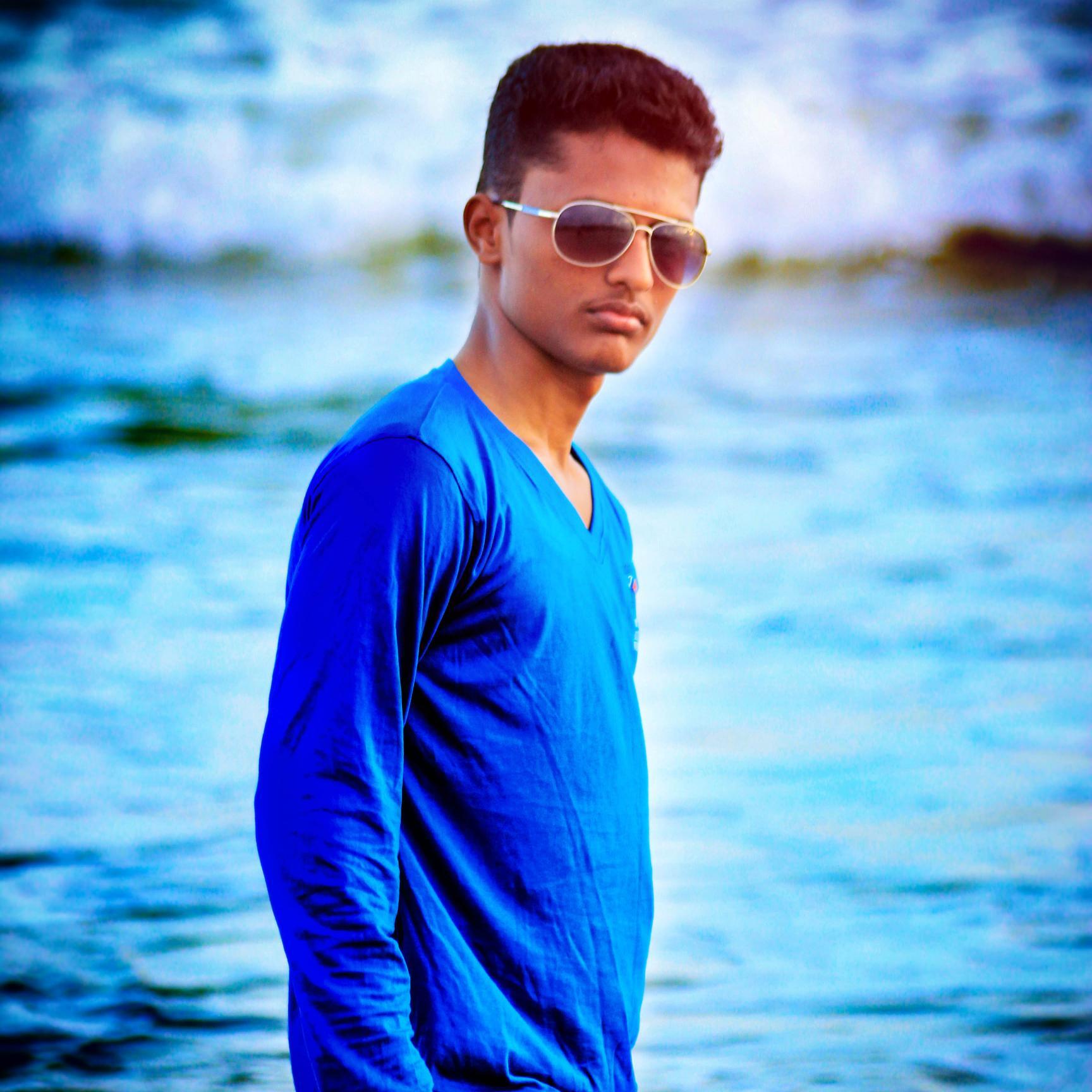 vkrs96's profile picture. 