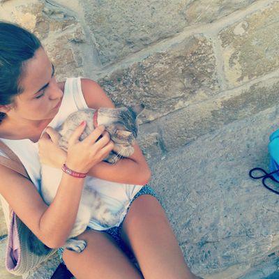 maitebrieba1's profile picture. 96.  La felicidad es una decisión que tenemos que tomar todos los días