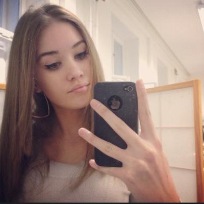 Rapacholic chick | Team follow back | 16 | Instagram: freshvanillaa | single