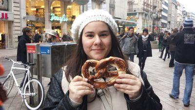 soryalzola's profile picture. Maestra de inglés 👩‍🏫
Opositora📚
Necesito viajar para ser feliz.🧳🌍
Love life. Live love.♎