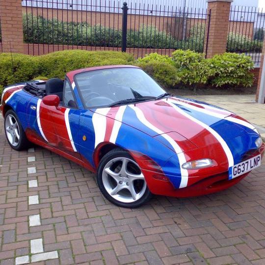 Supercarclassics is a long established Mazda MX5 specialist dealer based on the Wirral in Cheshire. We sell, service and maintain all models from 1989 onwards.