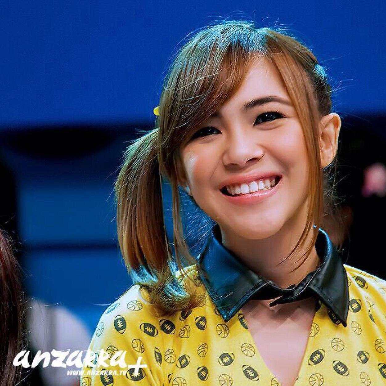 ♥ Dunia @Mi_ChristyChibi ♥ Don't stop for follow us | We will always support @Mi_ChristyChiBi & @Cherrybelleindo (≧▽≦)づ♥♡