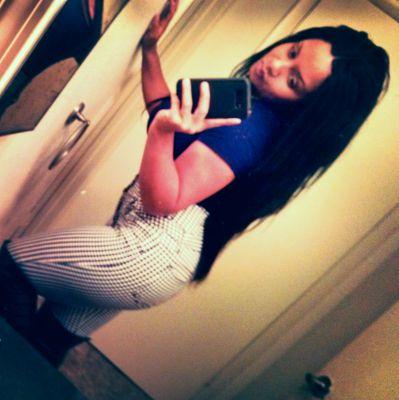 BellaDiosa8989's profile picture. Born: Columbia, SC
Not a Model HA! 
sexy% Cool% 
**that's all u need to know**