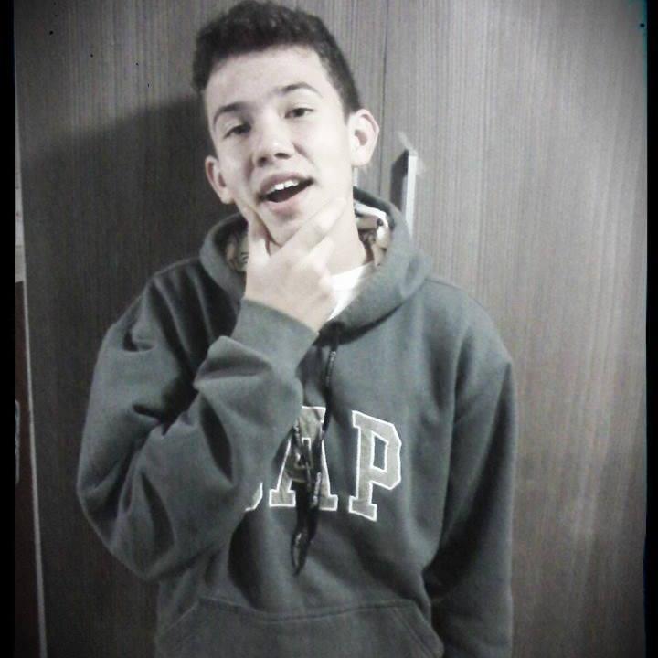 Skate é a arte de expressar os sentimentos através do corpo e dos pés!https ://www.facebook.com/higor.israeldemoraes