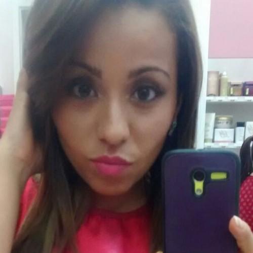 EU SEI COMO DEVE SER DIFÍCIL PRA VC TER QUE ME VER ASSIM SEMPRE TÃO LINDA...MAIS FICA CIENTE Q PRA MIM É + DIFICIL AINDA, PQ TE CAUSO UM SENTIMENTO MTO FEIO!
