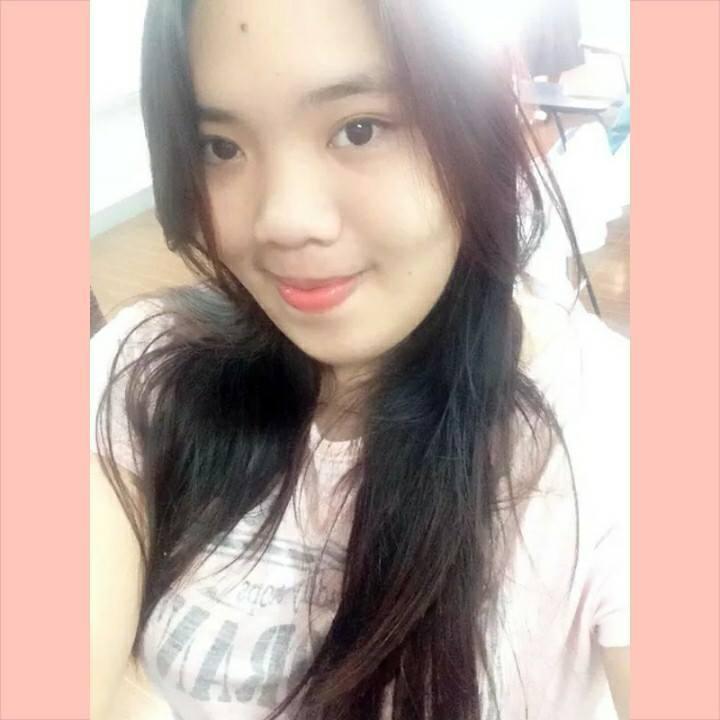 hoyyyhanna's profile picture. Sometimes you can't choose what stays and what fades away ♥