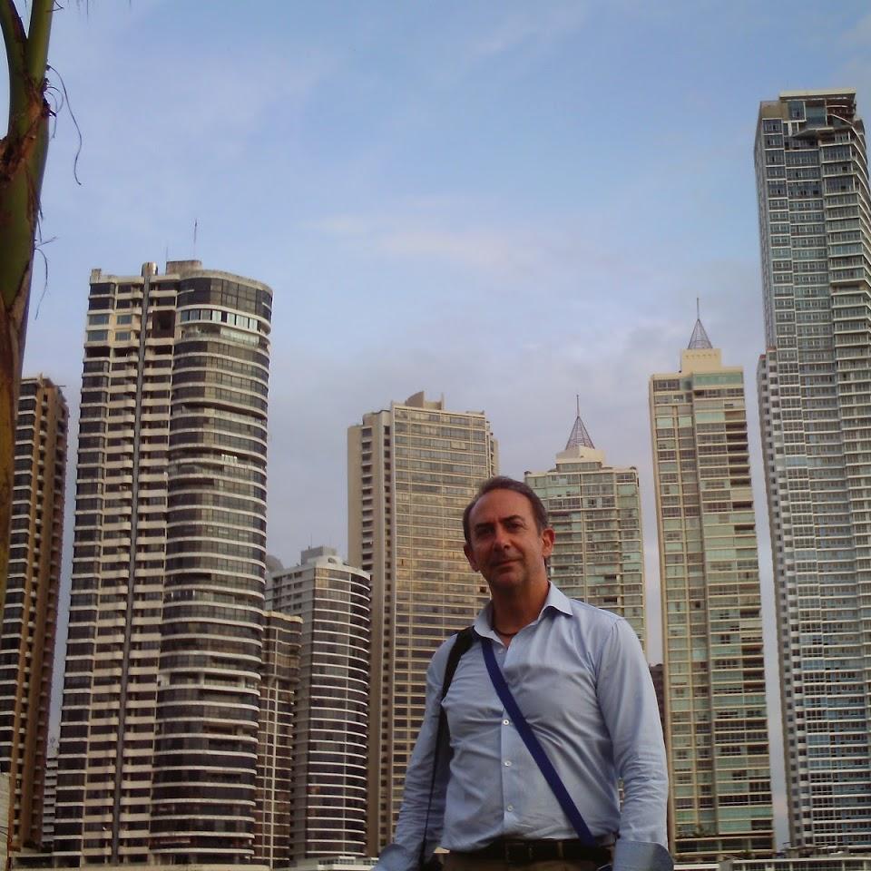 Passion for Innovation. Enterprise Architect. Information Architect & Data Scientist