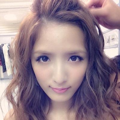 新しいアカウント☞@momoyurino Follow Me(*´罒`*)