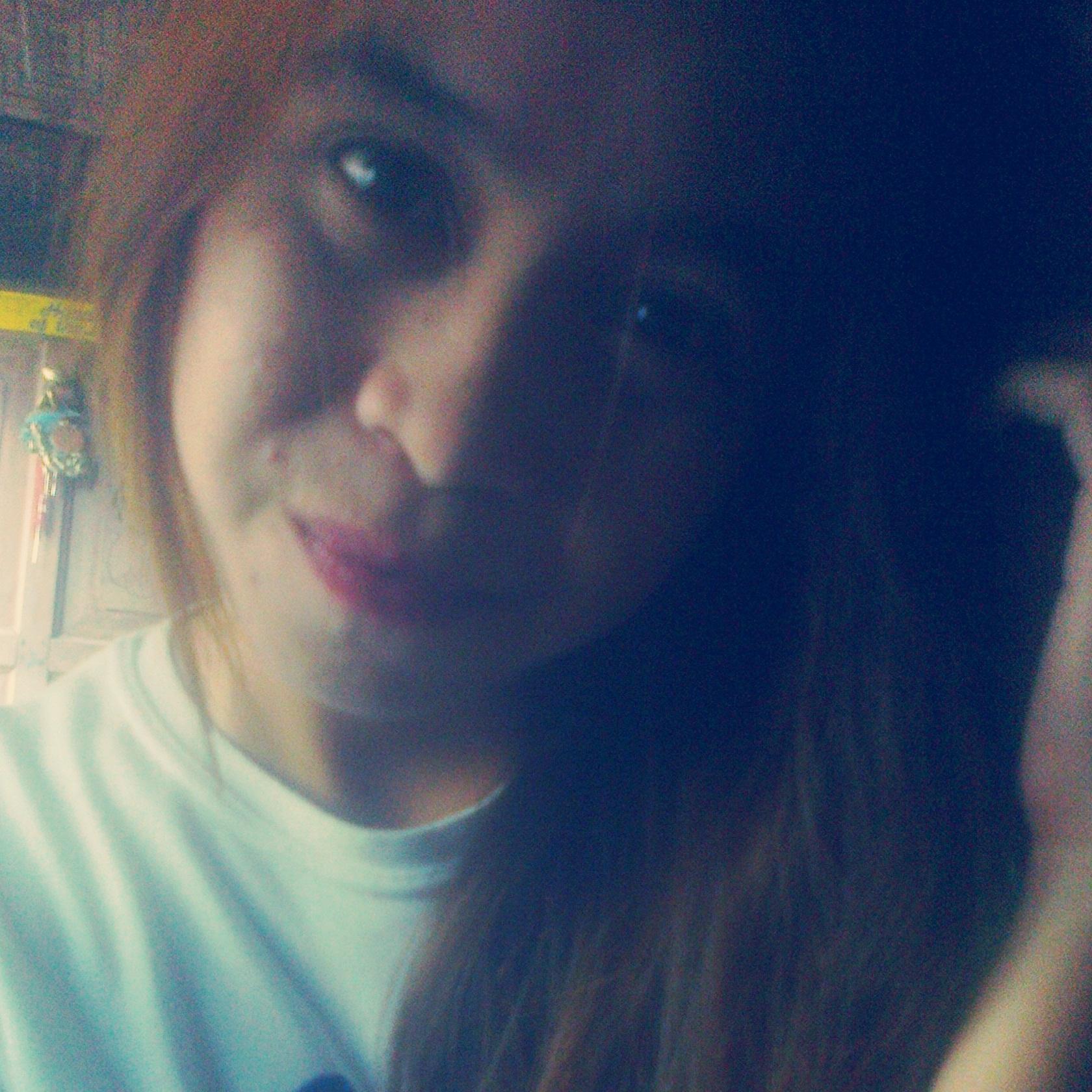 I am not the best. 
But I'm trying 
my best.   *_* 

 CERTIFIED Feeler! ✌❤