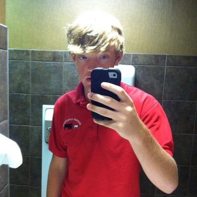 dotdot35's profile picture. 