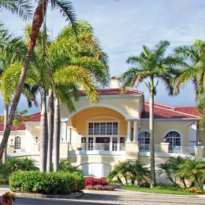 Naples Lakes is an Arnold Palmer Signature Golf Course in one of SW Florida’s premiere bundled golf communities.