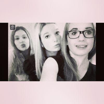 Anoukvh2000's profile picture. doei