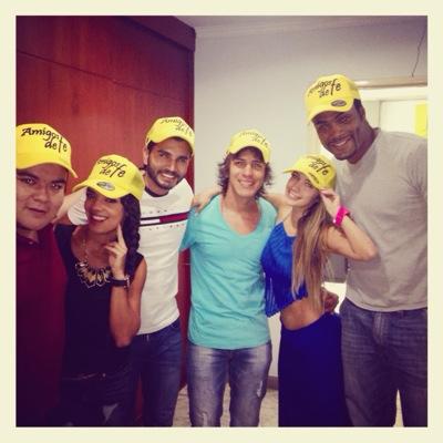 Amigos de fe es un grupo de actores colombianos que trabajamos por la educacion de un mejor pais