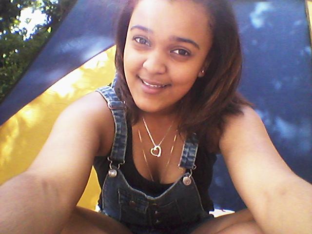 ˚°˚°♡♥ßƐĿĪƐßƐŔ♥♡°˚°˚ anOther Delinquent whO feels the lOve fOr Kendrick Lamar and Drake :) Music is my life .. Art is in my blo0d ..☺♥..