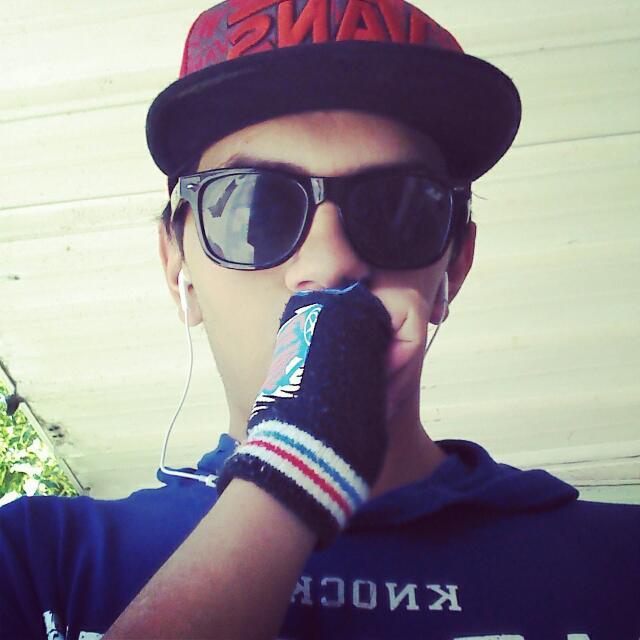 *PITI EL MAQUINON* #PlayMusicLaCompania 
Proximamante dos temas pa la calle