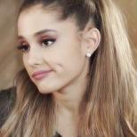 Estamos aqui para auxiliar vocês com o follow da Ariana, ative nossas notificações e não desista!