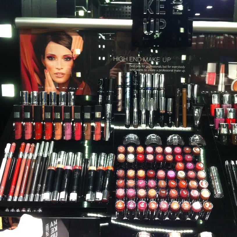 Boutique di cosmetici e makeup di lusso