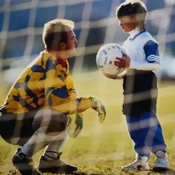 An account for those people who understand dads and sports, and appreciate the two together. Follow us on instagram @sportswithdads