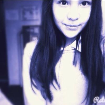 SashaK98990364's profile picture. Хаюшки✌️Я Сашка кароч❤️Го быстрее читать✨