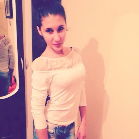 IoanaStefanya's profile picture. 