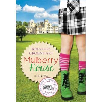 heejj hoojj ik ben marjolein uit het boek mulberry house van kristine groenhart 
(ik ben indy )