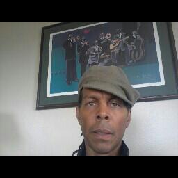 Born raised in Seattle real Mossbacker moved to DC. in 1967. 22 yrs in DC the rest in Seattle 44 yrs.