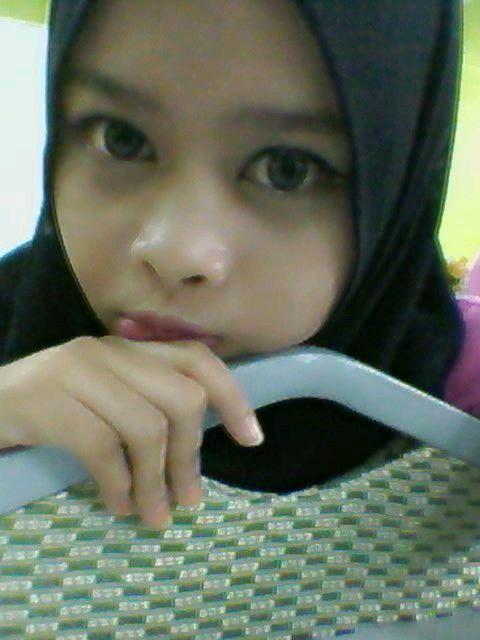 hai assalamualaikum . my name is sofiya qaisara . my id wechat Lolipop_here98 .