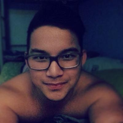 GeSantosZF's profile picture. Locutor de @ZonaFly !! La vida no es vida si tu no estas aqui...