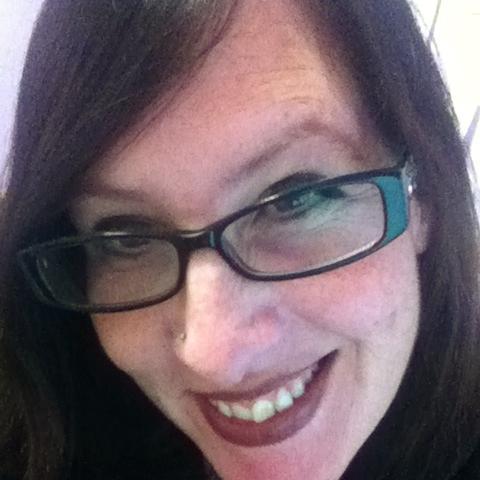 Work in optics, former Hair Stylist, Pizza expert, SuperMom, Traveler, workaholic