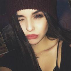 ♔