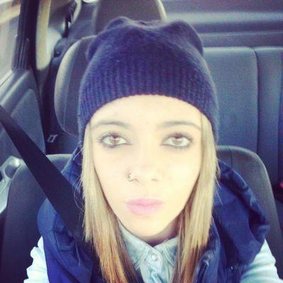 te quiero para un café, dos cigarros, cien besos, mil caricias y para toda la vida. Mi  Lucinda. El Batán.