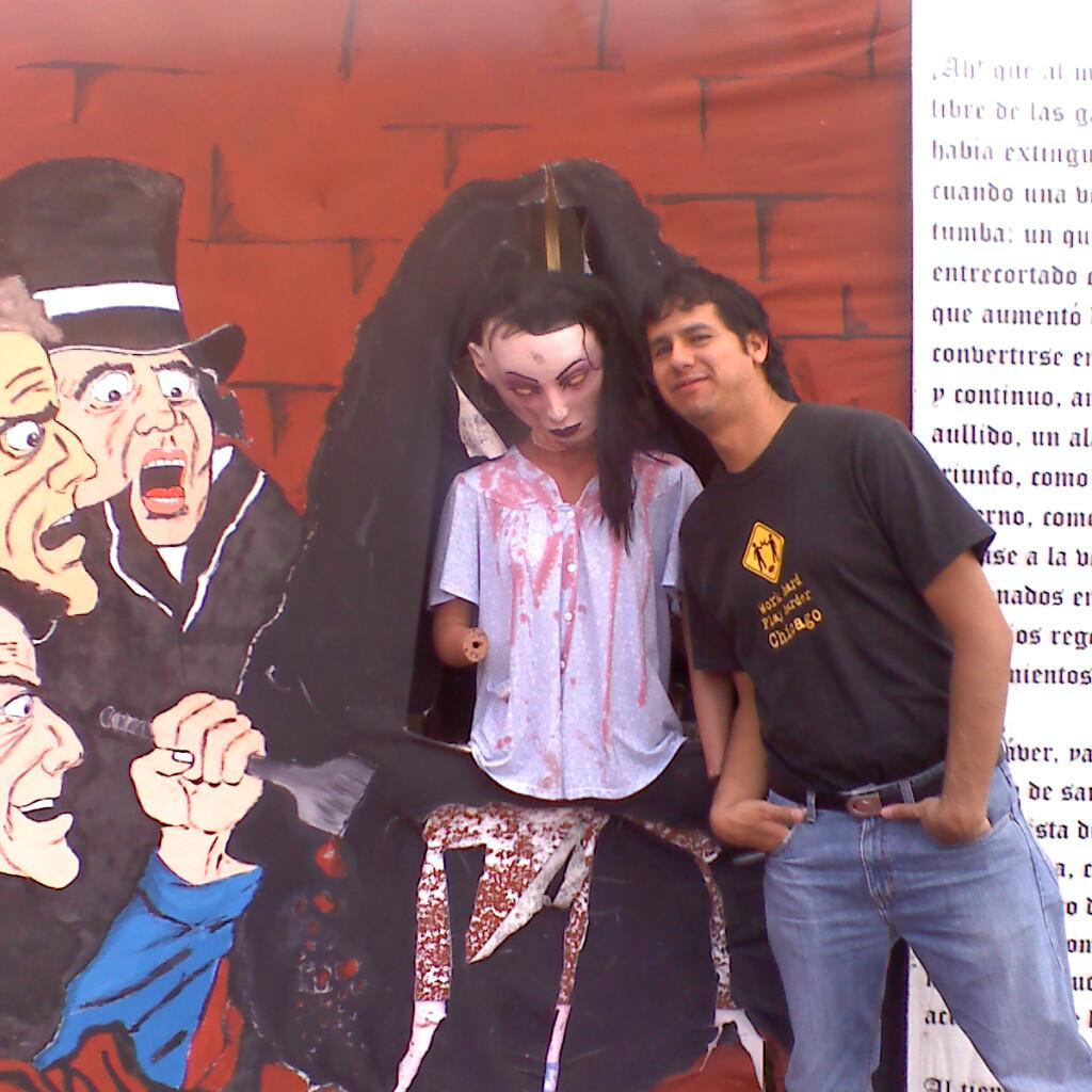 Soy profesor de economía, idealista y amo la vida!