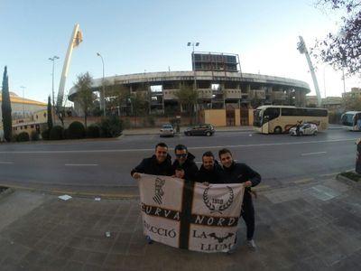 Fiel a los colores que corren por mis venas. VCF-1919. CN10 Instagram: Ferriols10