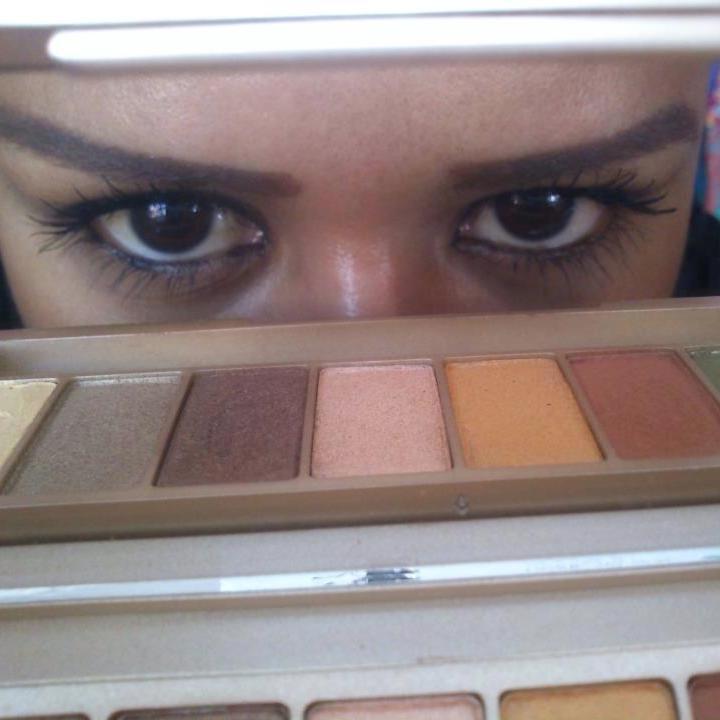 lunademontse's profile picture. queriendo como quiero y siendo como soy... yuhe is here Again.