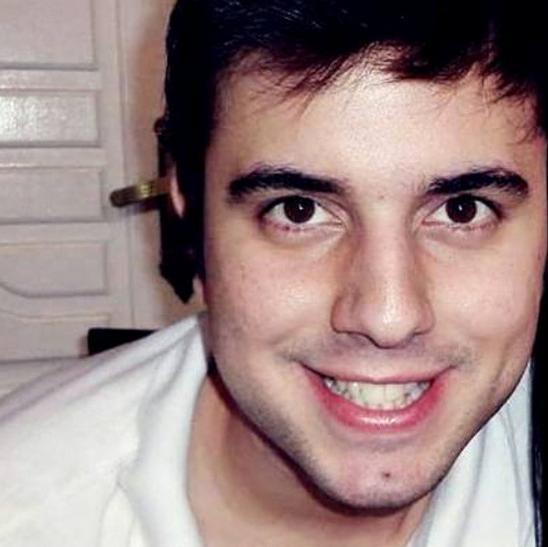 👑 Filho do Rei 🎯Marketing/ MBA 💎Empreendedor 🎤Cantor e Comunicador 📖Bacharelando em Teologia ⚽ Meia ofensivo 💹Jobs e parcerias @adrianoportoevc