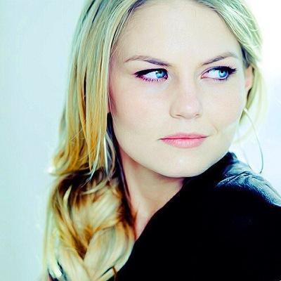 I'm a mother, i'm a friend, i'm a lover. But a savior? That's a title i'm still getting use to. {Single|OUATRP|20+}