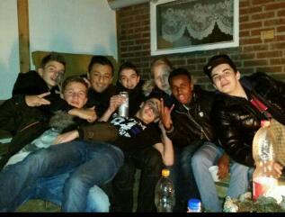 joeryyy_'s profile picture. mijn doel is niet om rijk te worden, maar om verlichtig te bereiken en onsterfelijk te worden '  Bokoesam