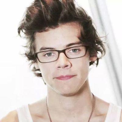 Forgive but no forget. || Dios por sobre todo. || You know my name, not my story. || #Directioner #Selenator #Smiler #5SOSFamily ||