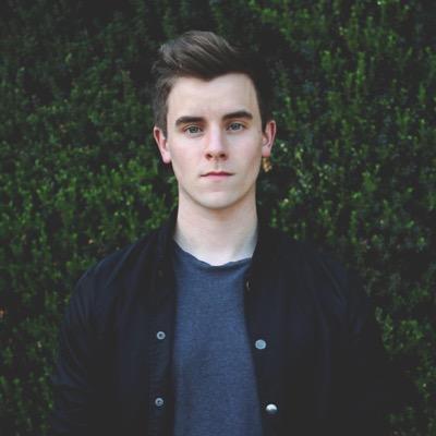 linkforcon's profile picture. Please RT this tweet and help me get Connor to read it? ilysm https://t.co/fyK7a7PDok
