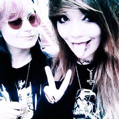 ImEverywhere69's profile picture. The queen of BLACK