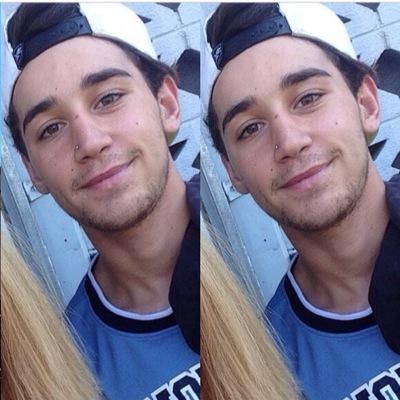 Janoskians R5 The Wanted Stereokicks Viners Luke/5 0/5 Tom/5 0/8 MAHOGANY AND TOM TWEETED