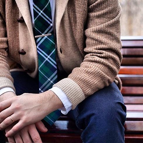 Luxury menswear fashion line based in New York City. Providing you with high quality mens clothing everywhere. Also sponsors The Honorable Man foundation.
