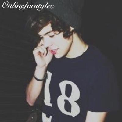 Follow @51shadesofharry and ill rt your tweets in return