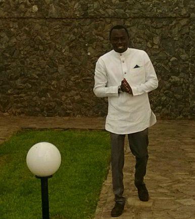 sadzato's profile picture. 