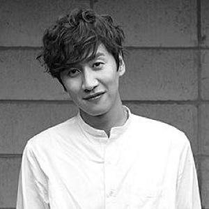 [Lee KwangSoo] [Verified rp in @RunningMan_Ent ] [#85l] [Free Spirit] [#KwangsooTeam #obviously xD]