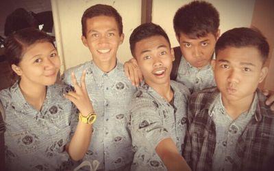 Smanten@XI-IPA3, XII IA1@Music.&.Football.My.Favorit#100%l LOVE GOOD,75% NOAH,80% DEATH METAL&AVENGED